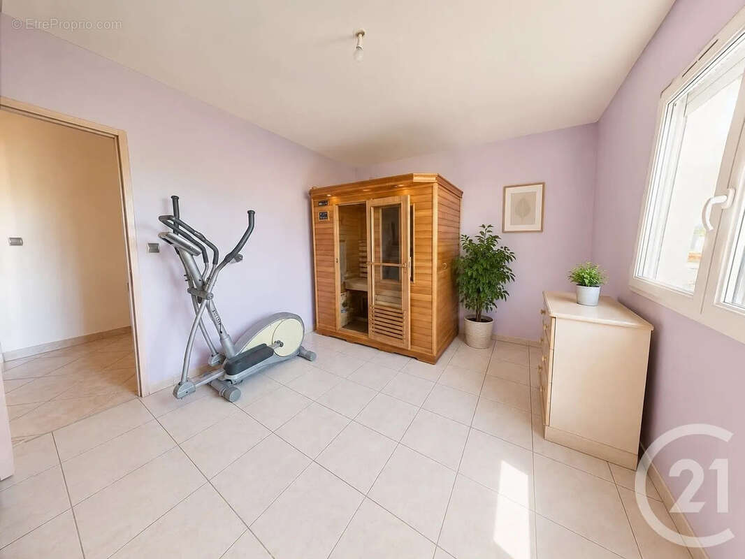 Maison 201 m² à Saint-Lys  - photo 11
