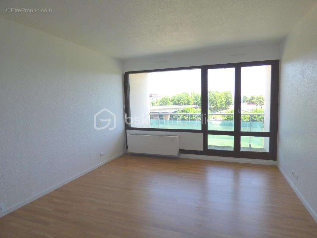 Appartement T1 avec balcon - photo 5