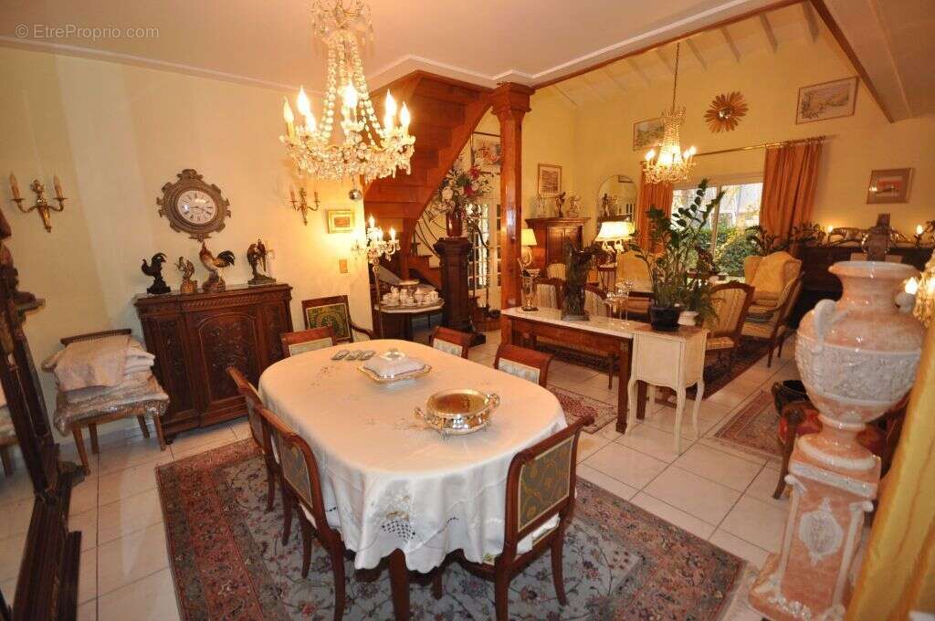 Maison à ALET-LES-BAINS