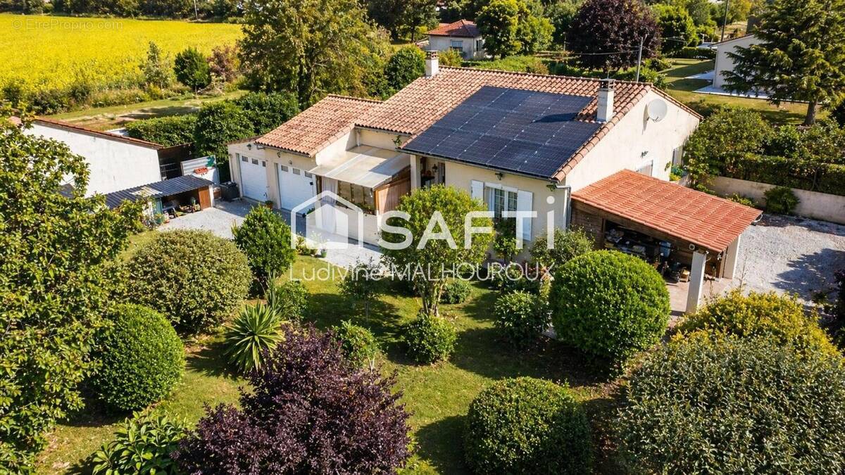 Photo 1 - Maison à GURAT