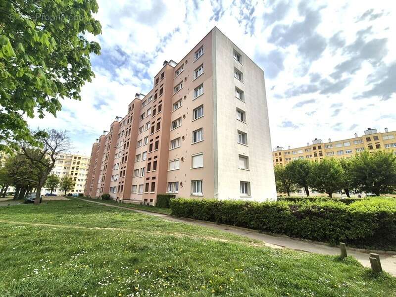 Appartement à DREUX
