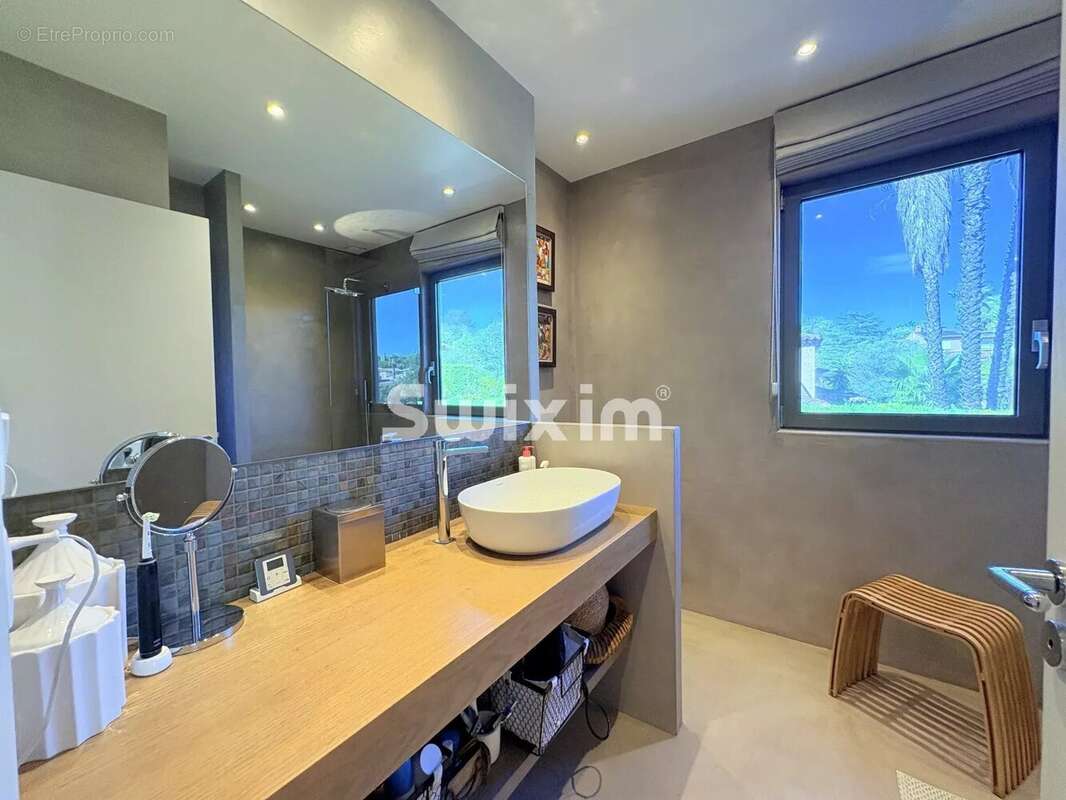 Maison à SAINT-RAPHAEL