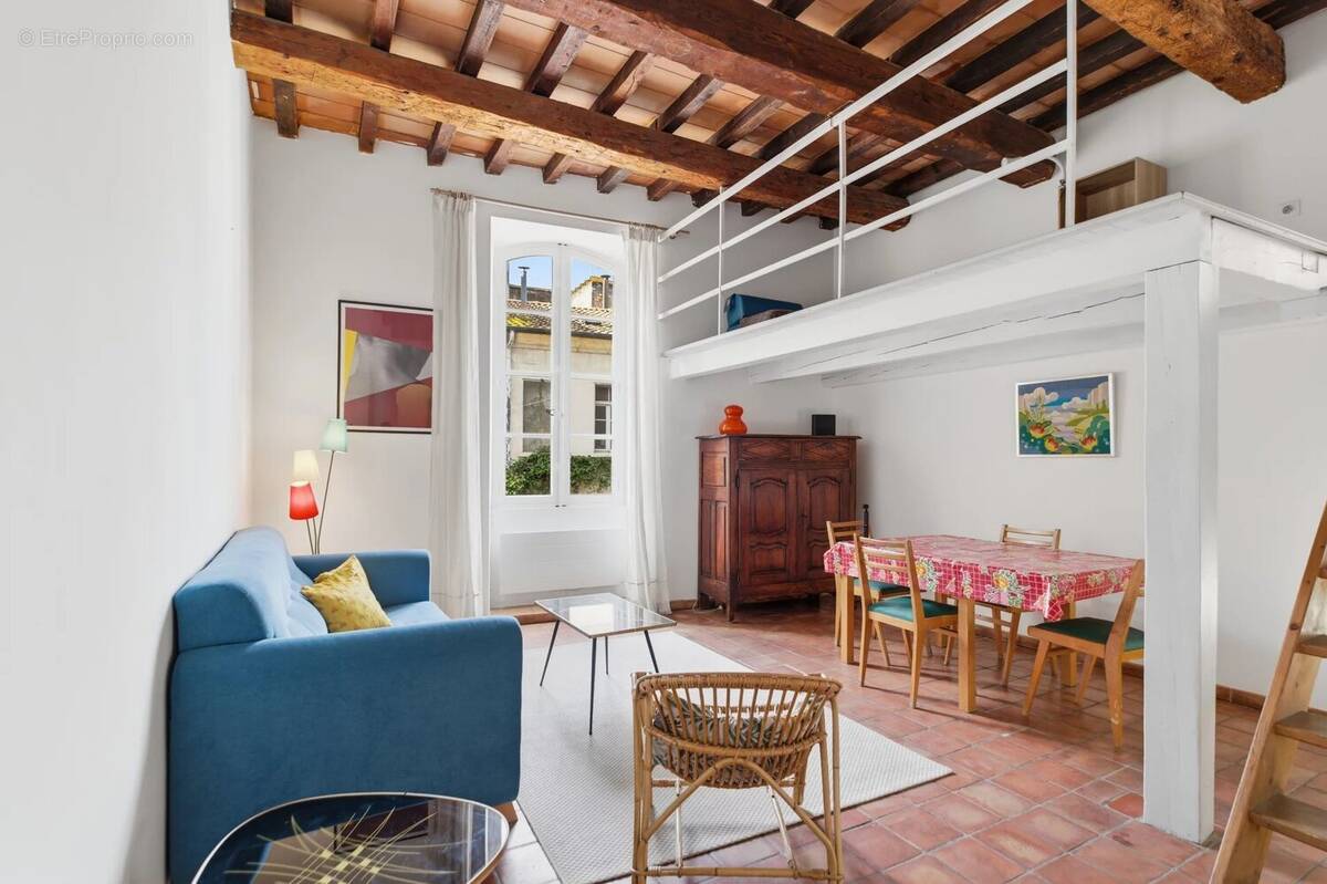 Appartement à ARLES