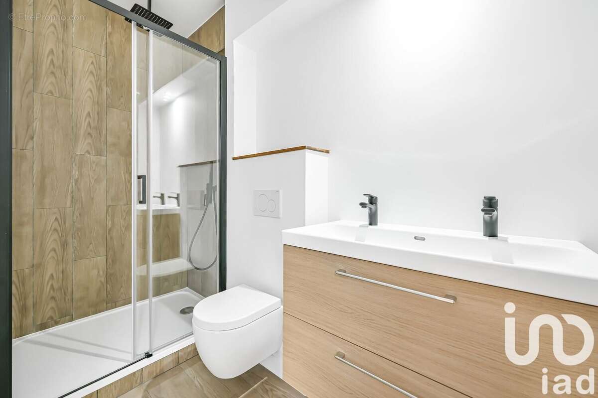 Photo 4 - Appartement à SURESNES