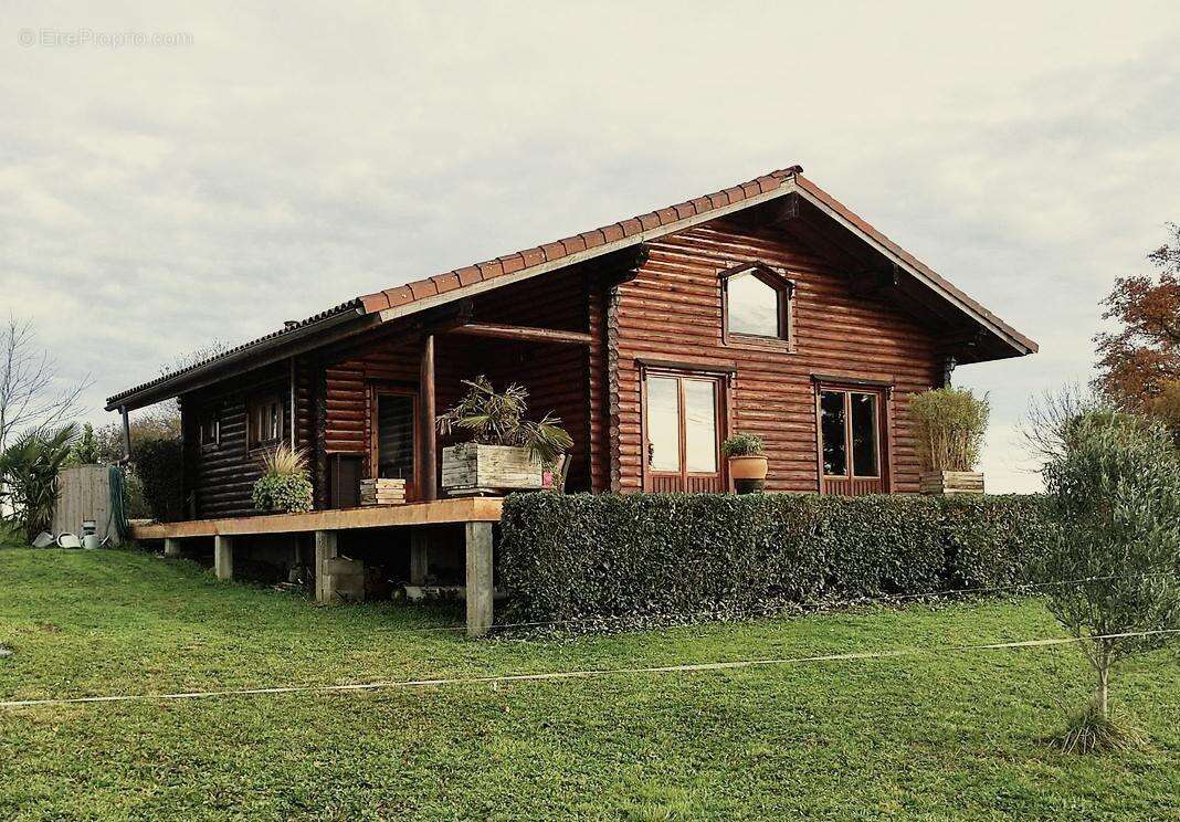 Maison à MASSEUBE