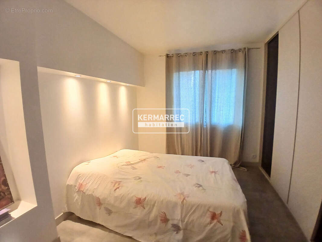 Maison à LA CHAPELLE-DES-FOUGERETZ