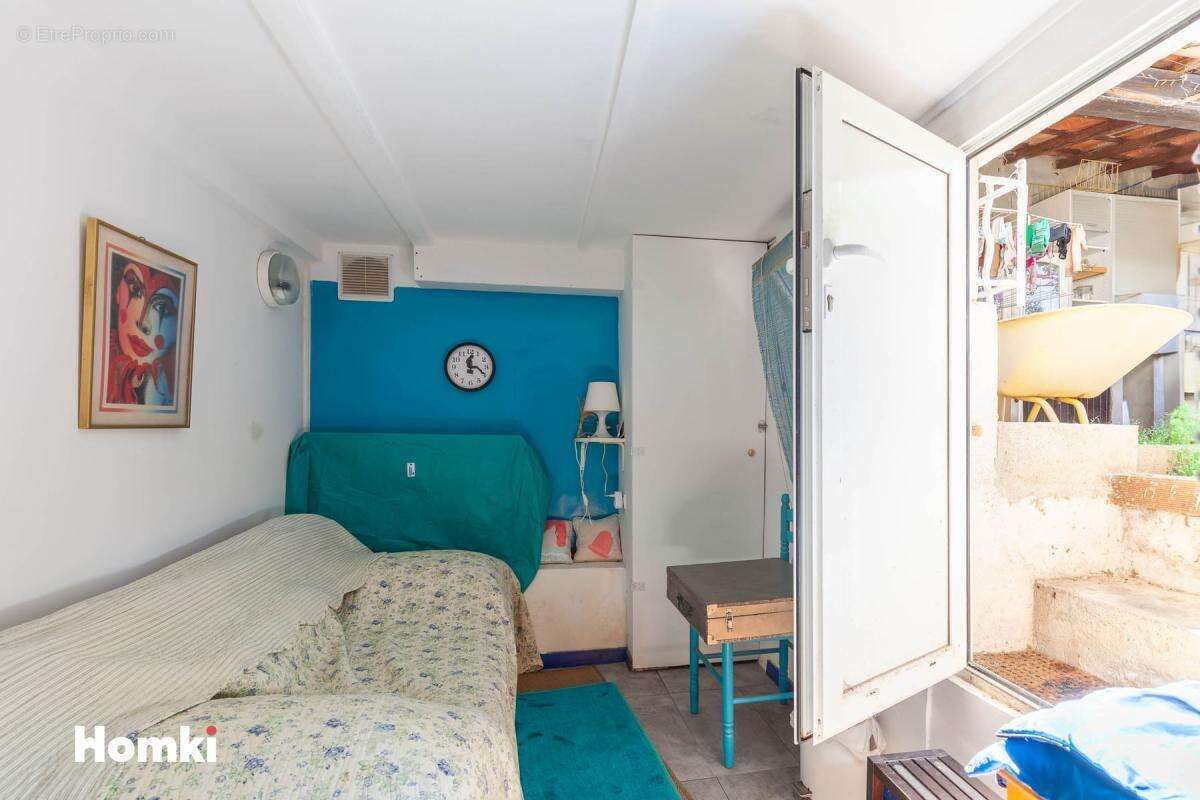 Beaumont bas de villa type 3 avec jardin et petites d2pendances - photo 8