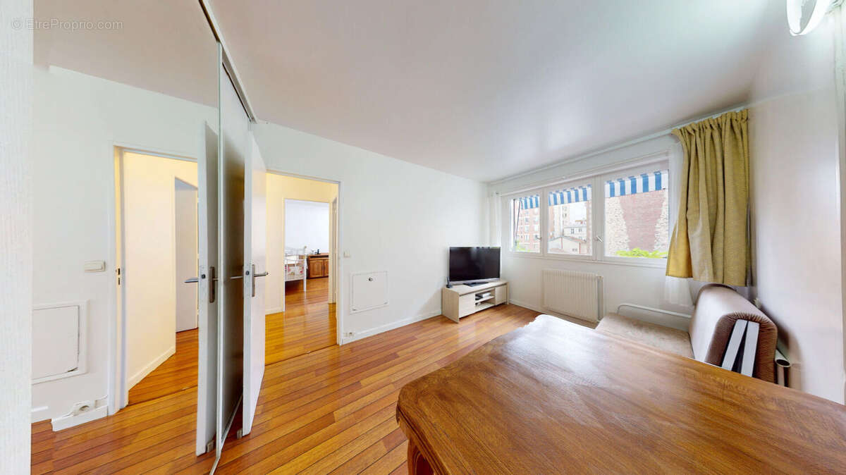 Appartement à AUBERVILLIERS