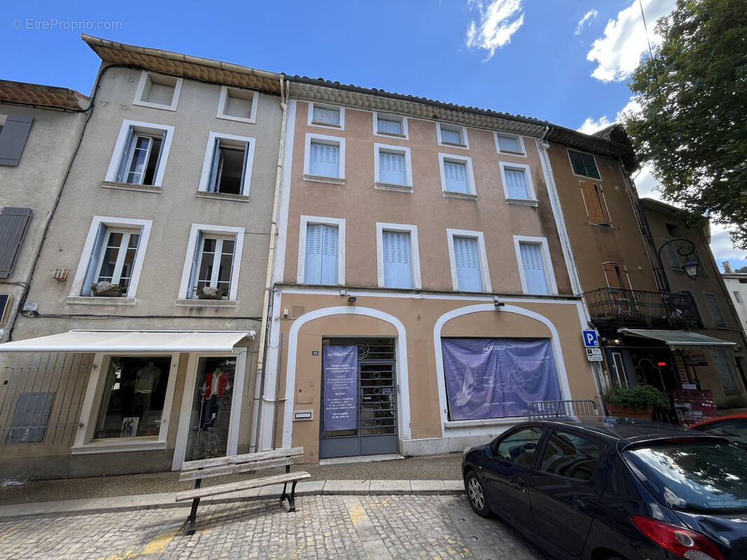 Appartement à BUIS-LES-BARONNIES