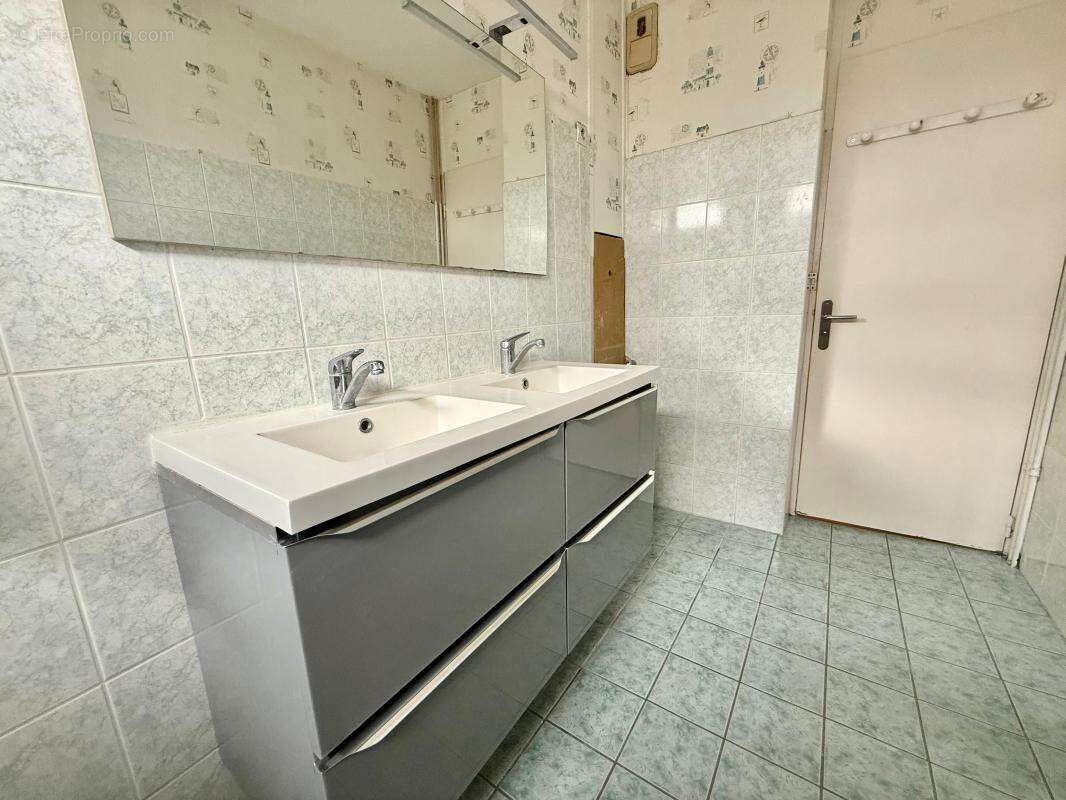 Appartement à QUETIGNY