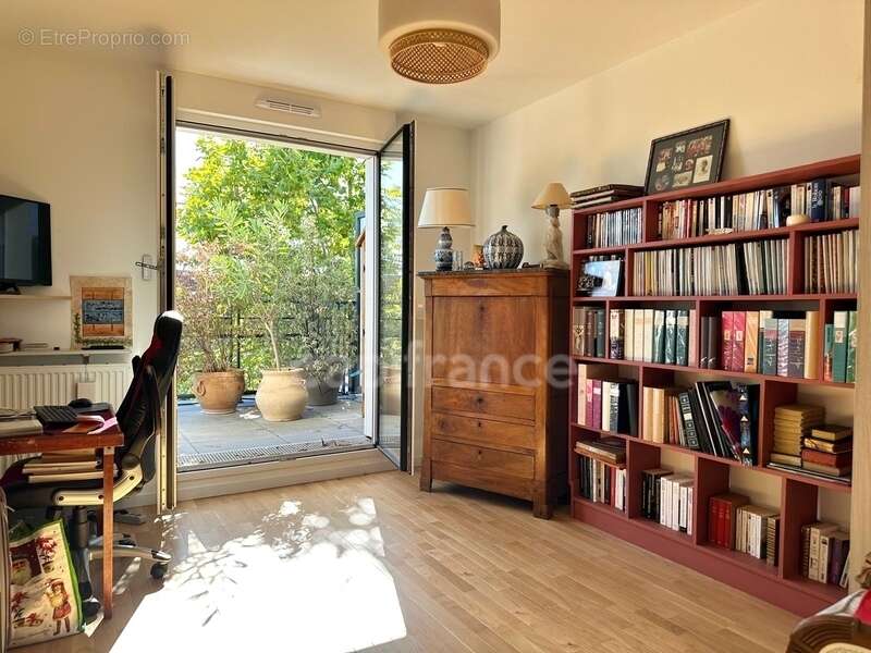 Appartement à SAINT-MAUR-DES-FOSSES