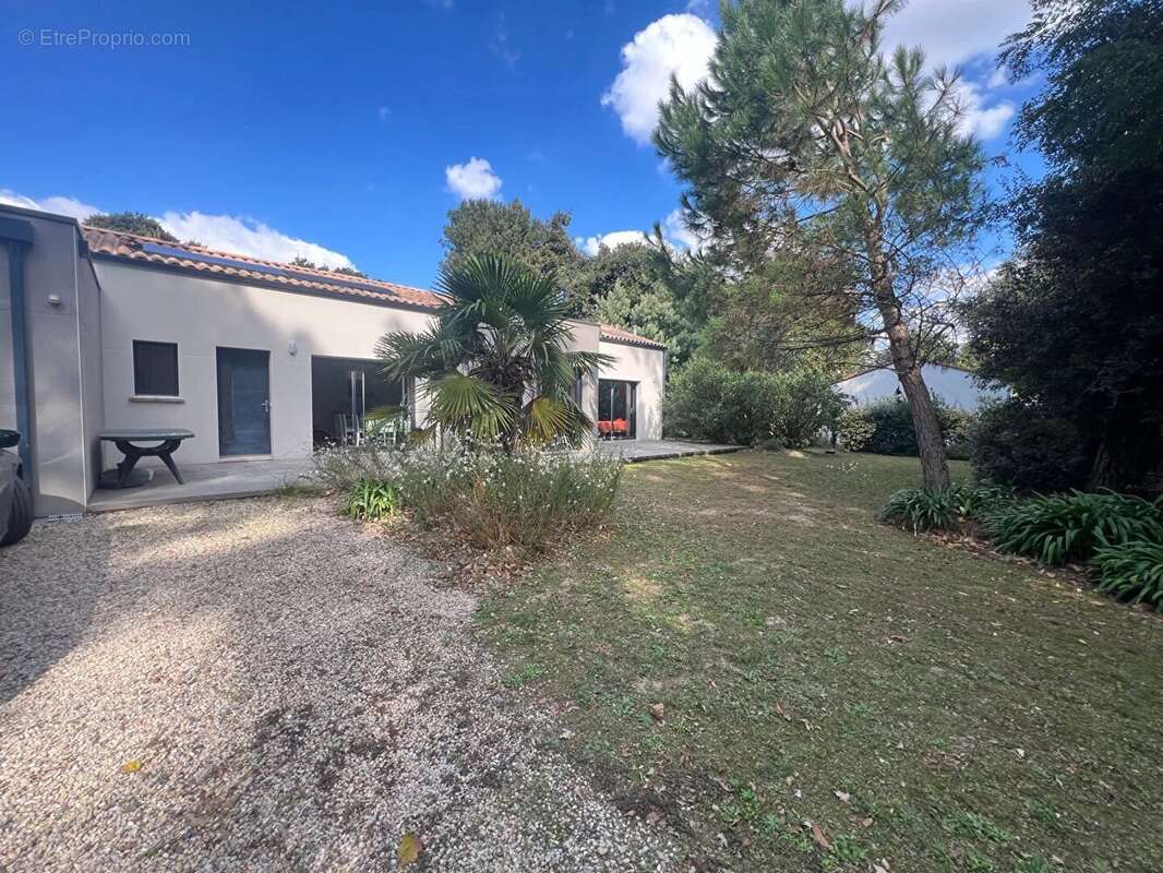 Maison à JARD-SUR-MER