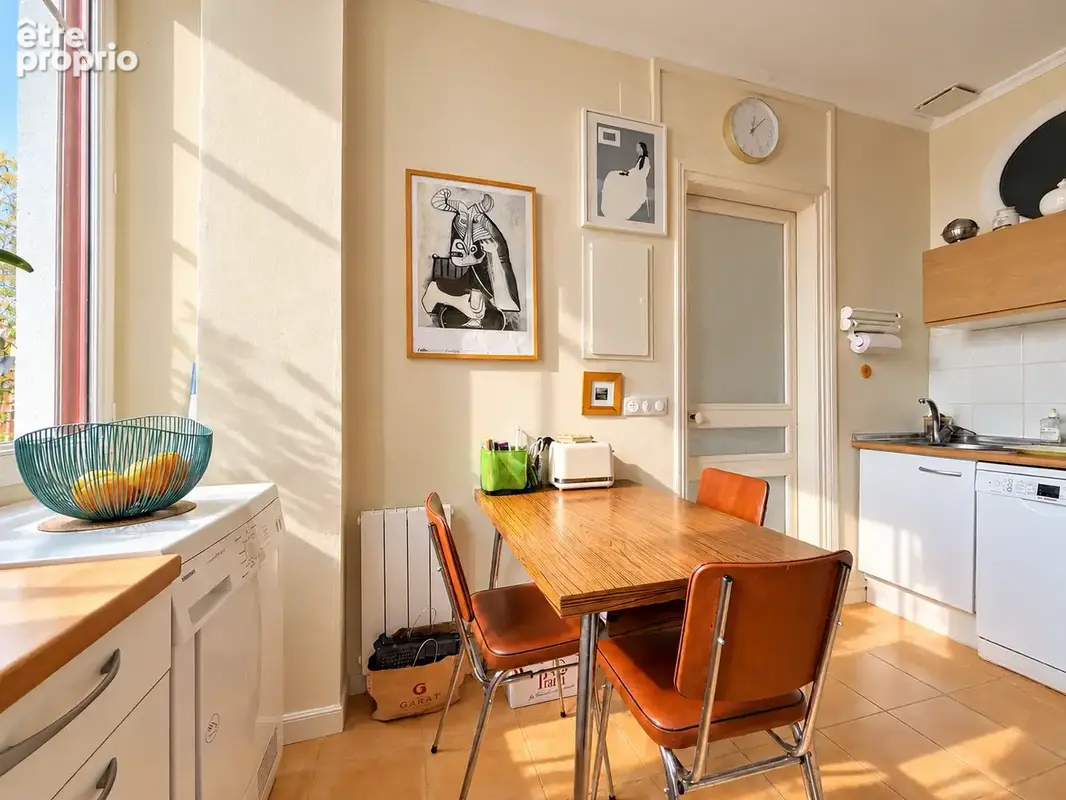 Magnifique t2 bis/t3 renove de 64m2 coeur de plage - photo 9