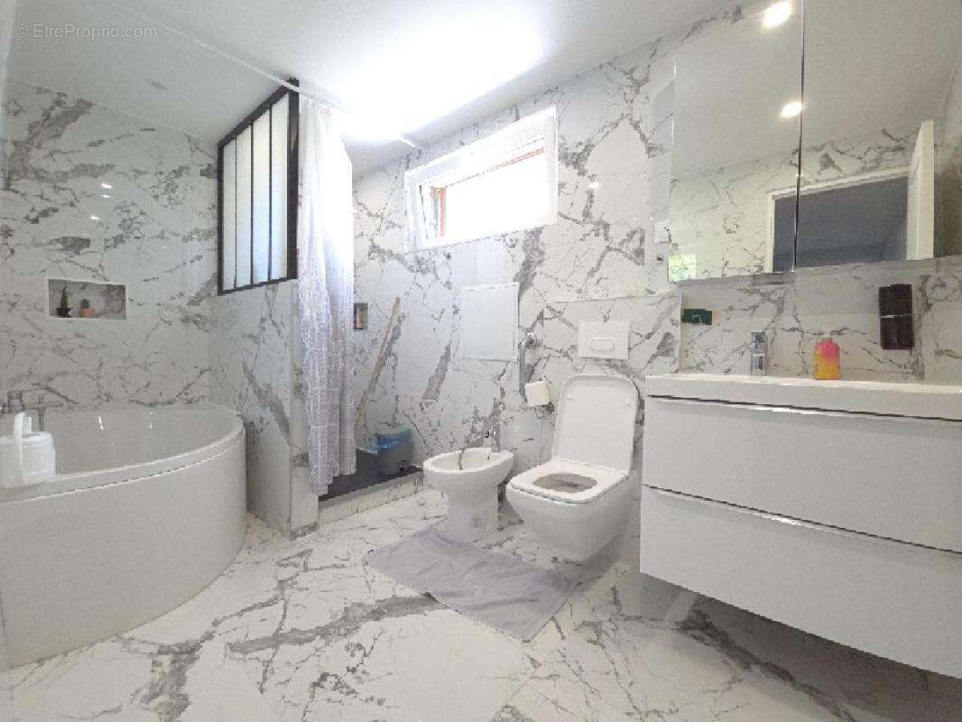 Maison à NOGENT-SUR-OISE