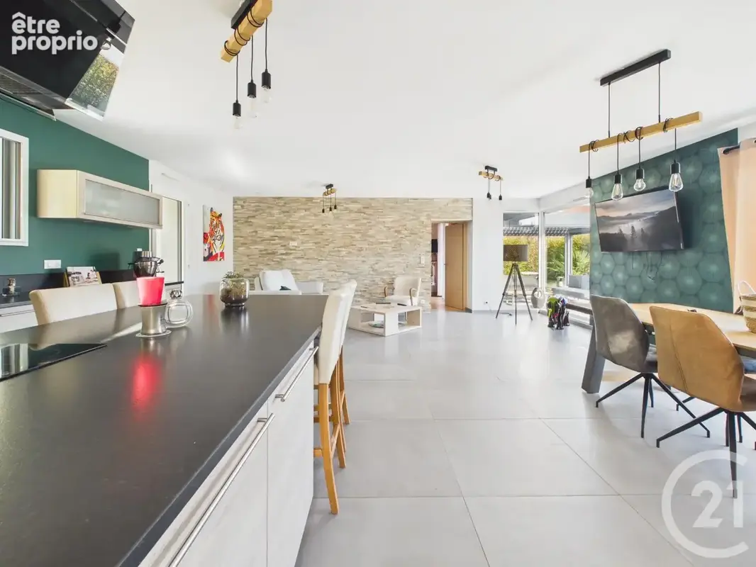 Maison 6 pièces 177 m² à vendre à Chartres (28000) - photo 3