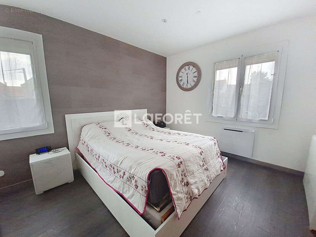 Maison à MARCOUSSIS