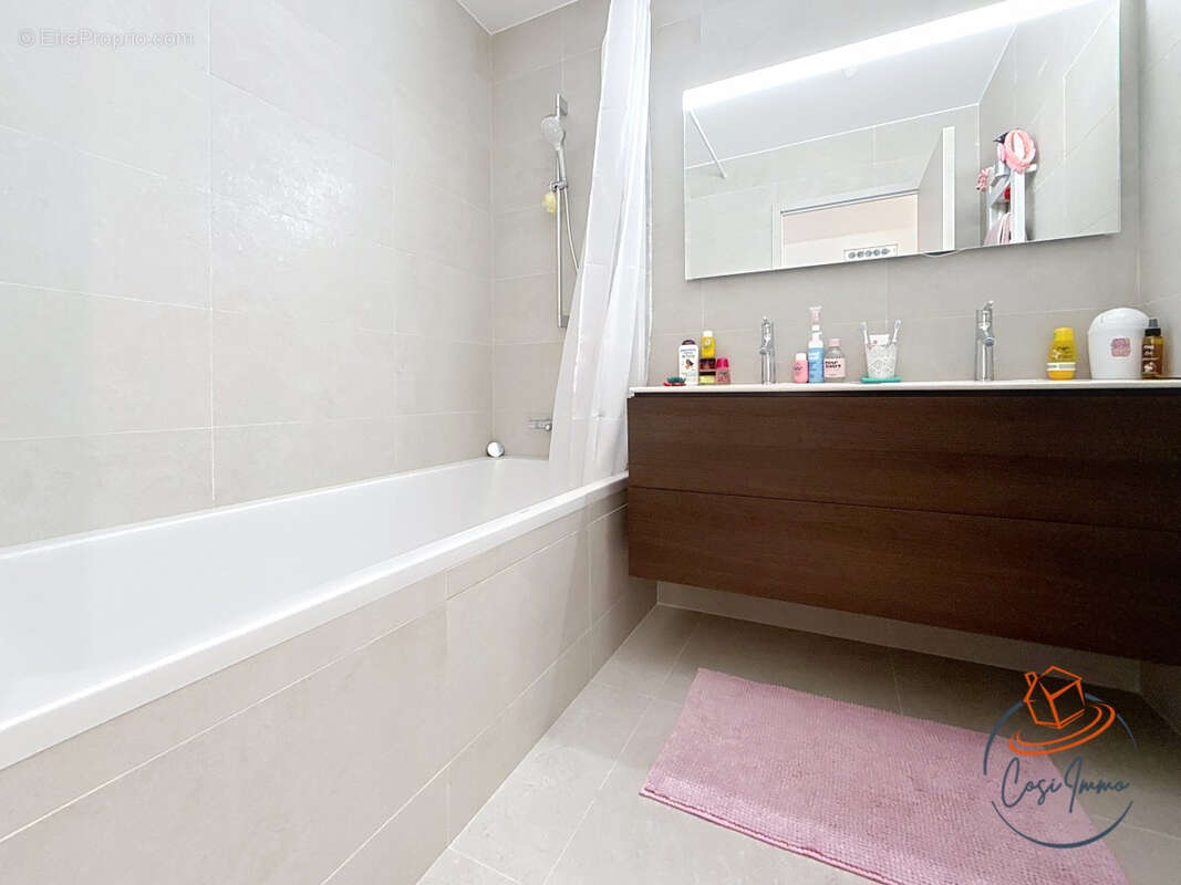 Maison à FERNEY-VOLTAIRE