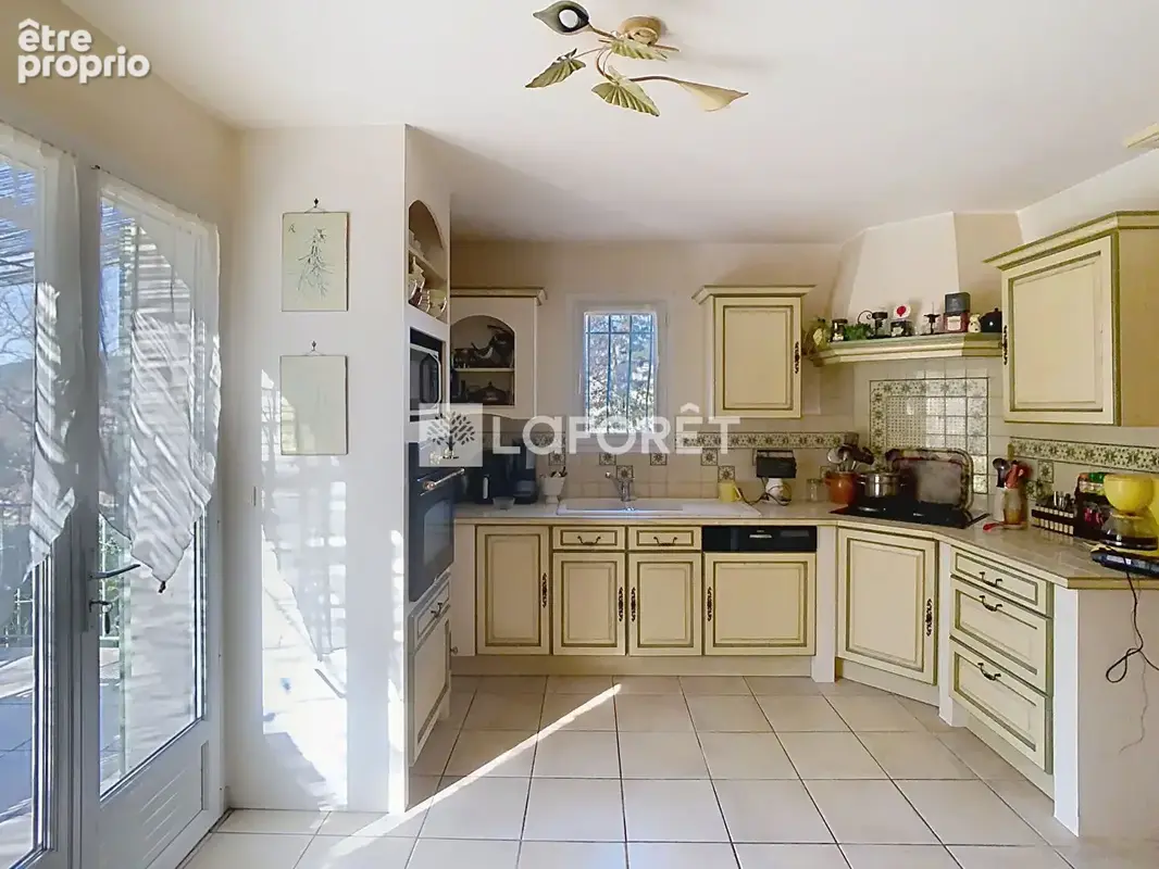 Maison Mormoiron 6 pièce(s) 150 m2 - photo 6