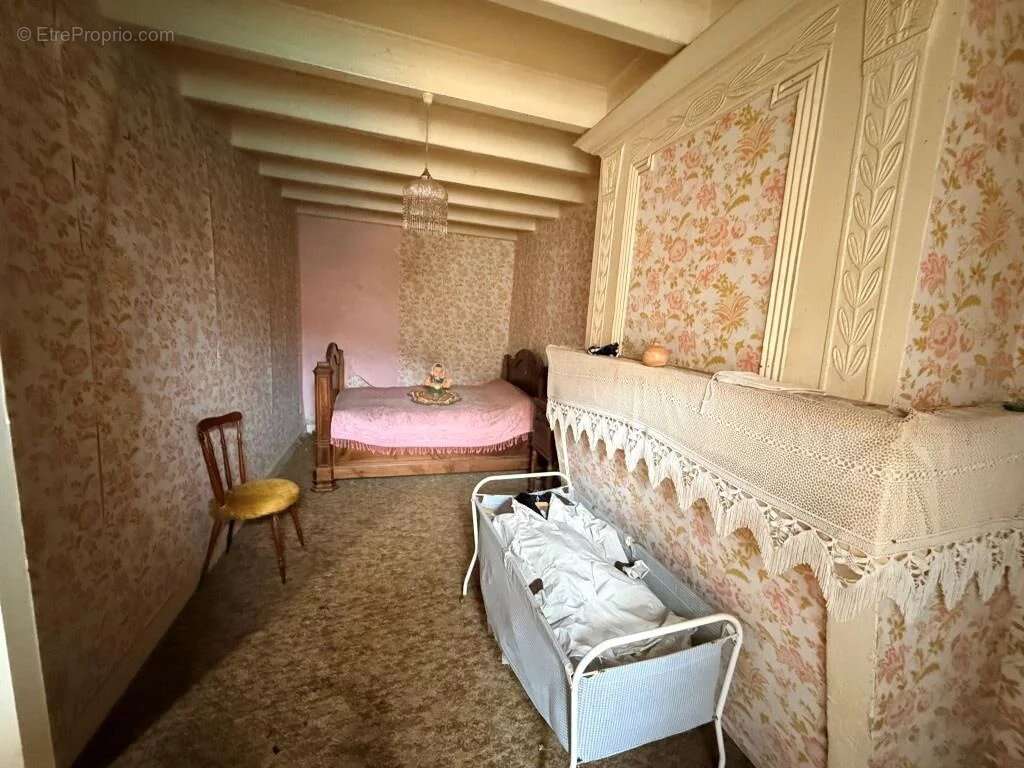 Maison à REIGNAC