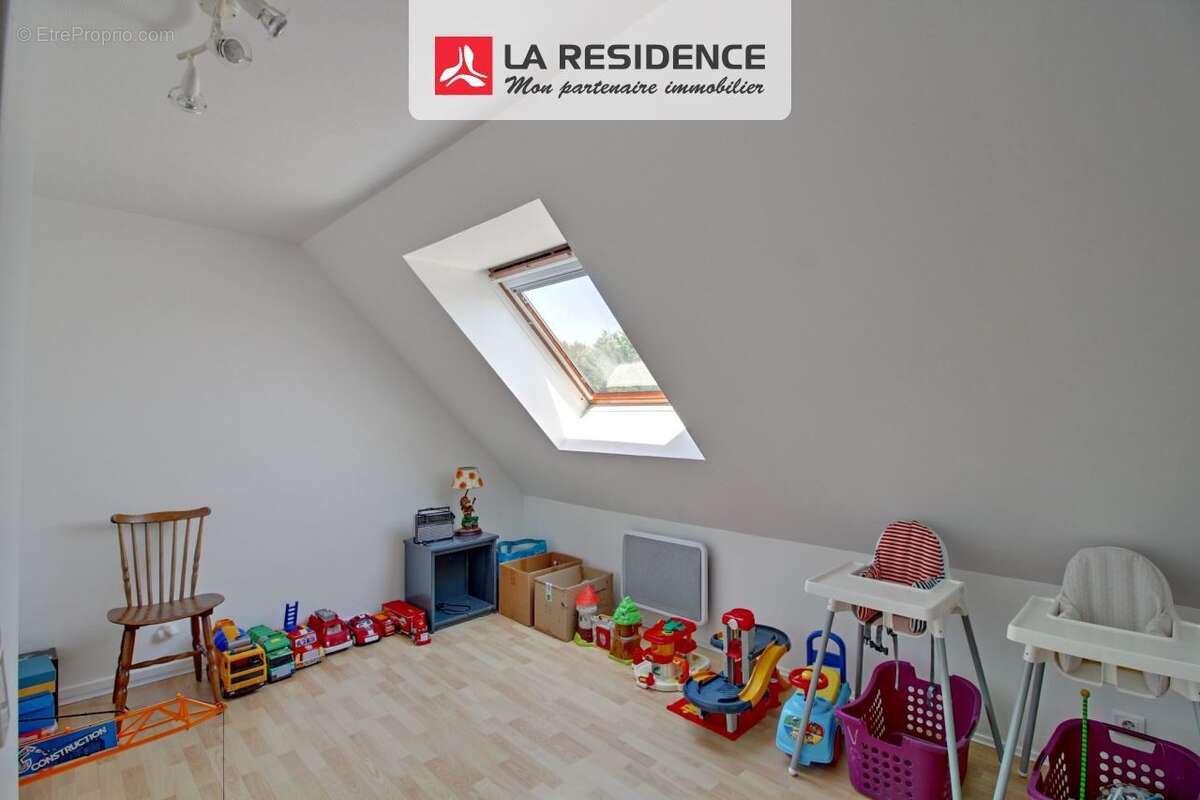 Maison à LES MUREAUX