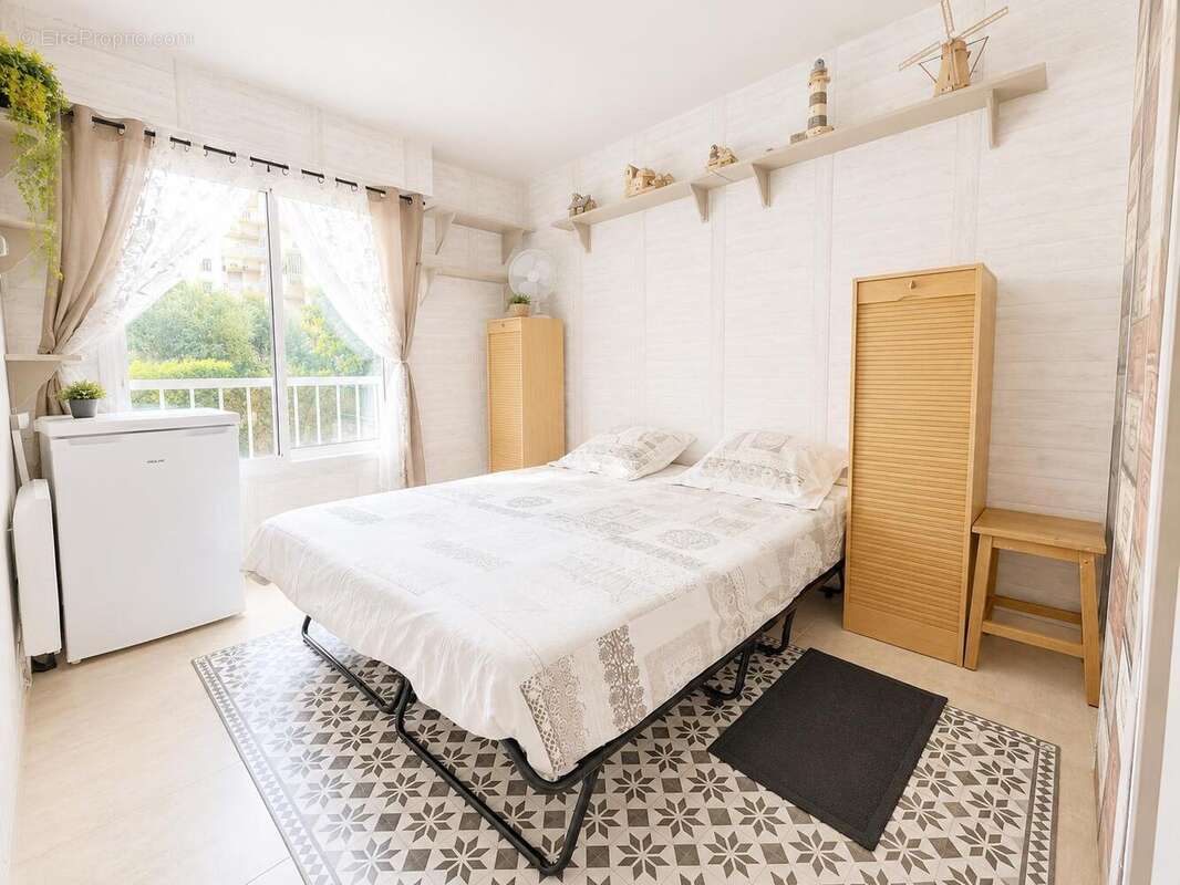   - Appartement à NICE