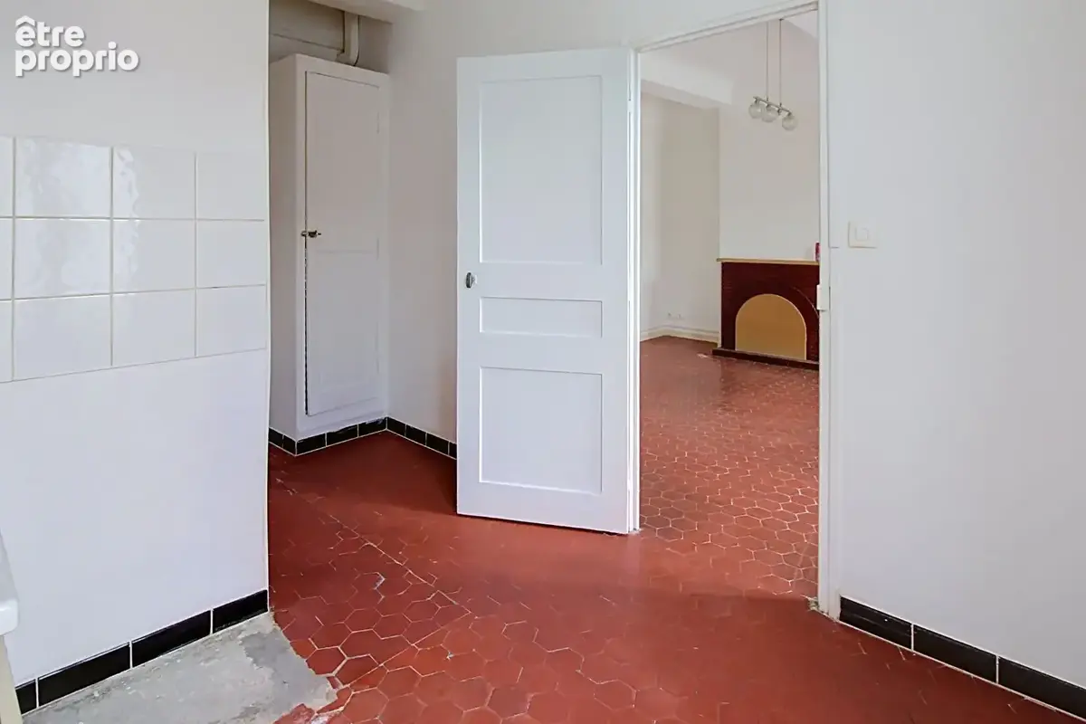 A vendre en exclusivité - appartement investisseur  t3 avec terrasse + combles de 60 m² à aménager - centre-ville - photo 12