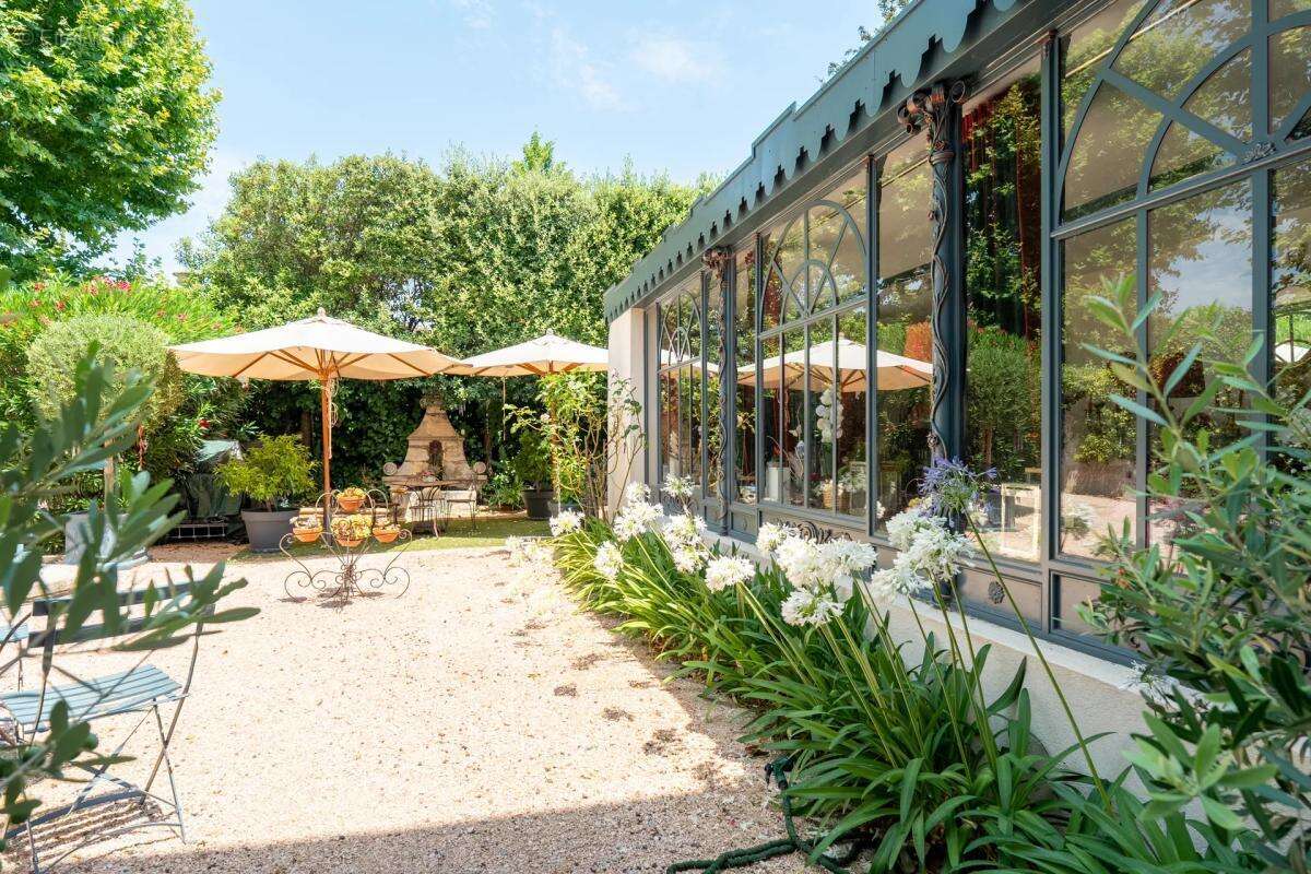 Bouc-Bel-Air – Grande Propriété Familiale avec Dépendance T3 - photo 14