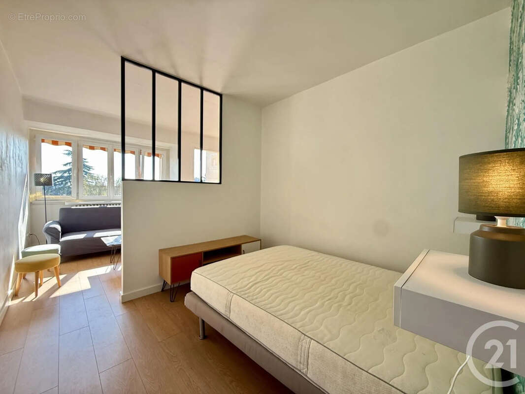 Appartement à FONTAINEBLEAU