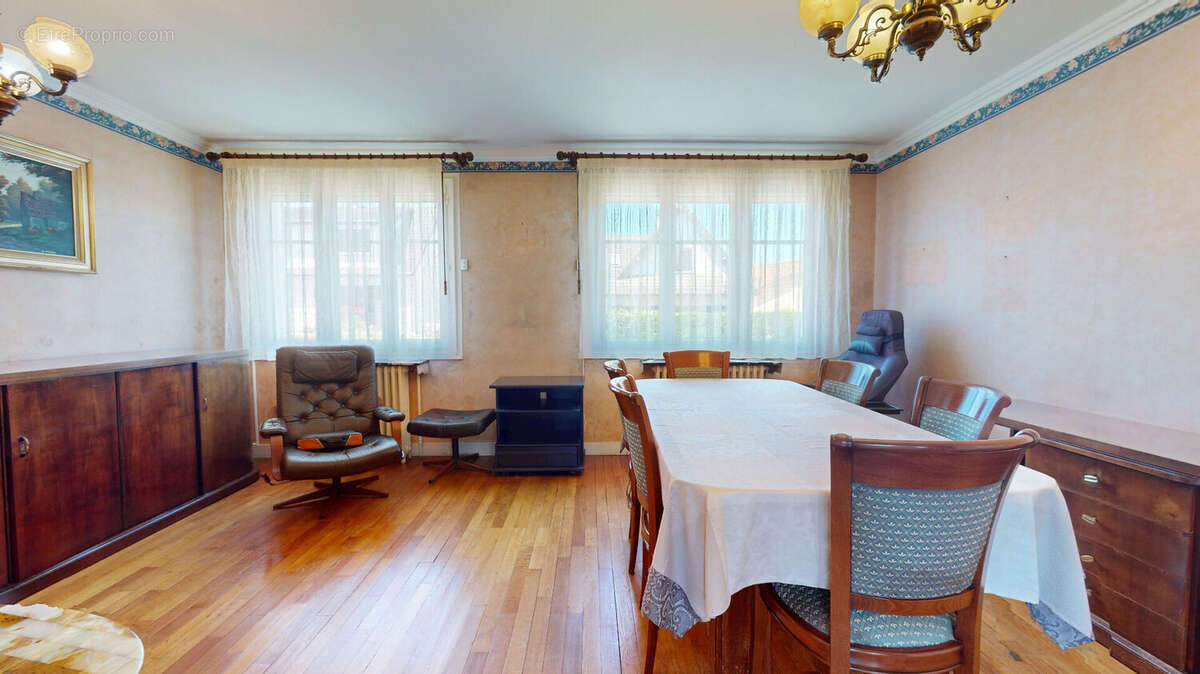 Maison à BOIS-D'ARCY