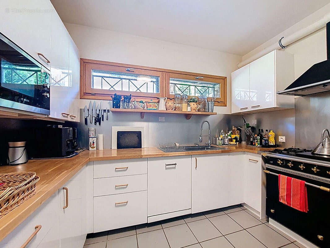 Maison à SAINT-JEAN-DE-BELLEVILLE