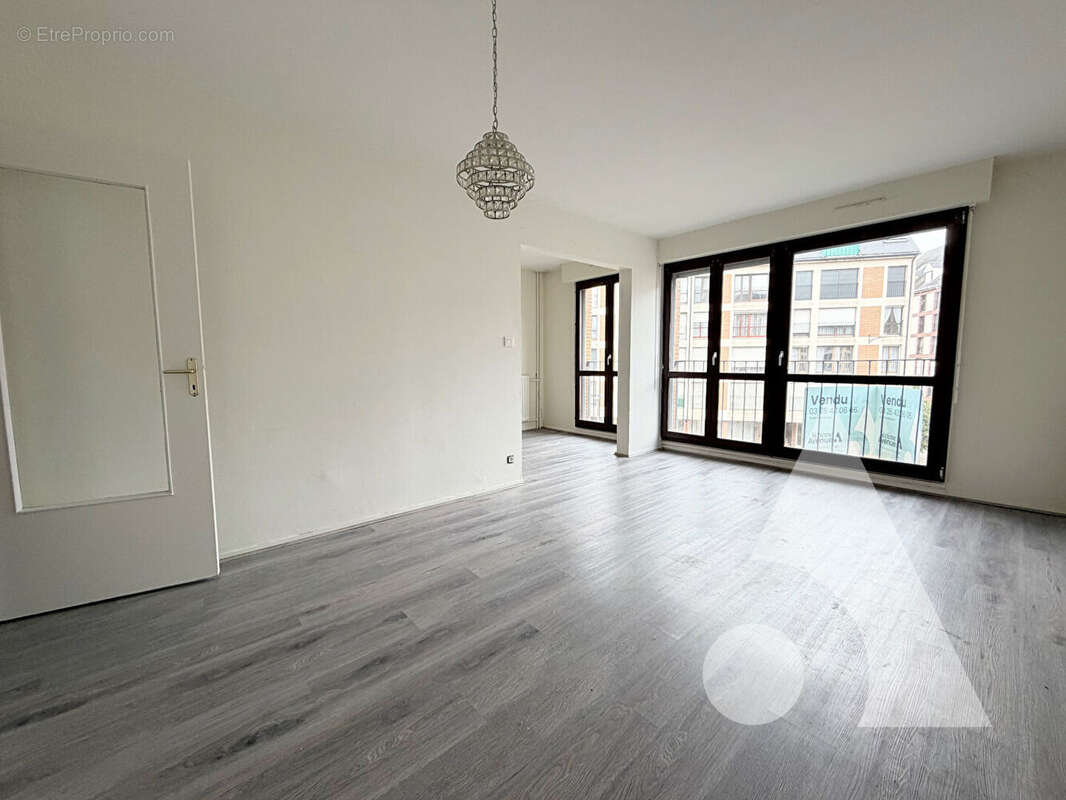 Appartement Troyes 3 pièce(s) 64.68 m2 - photo 4