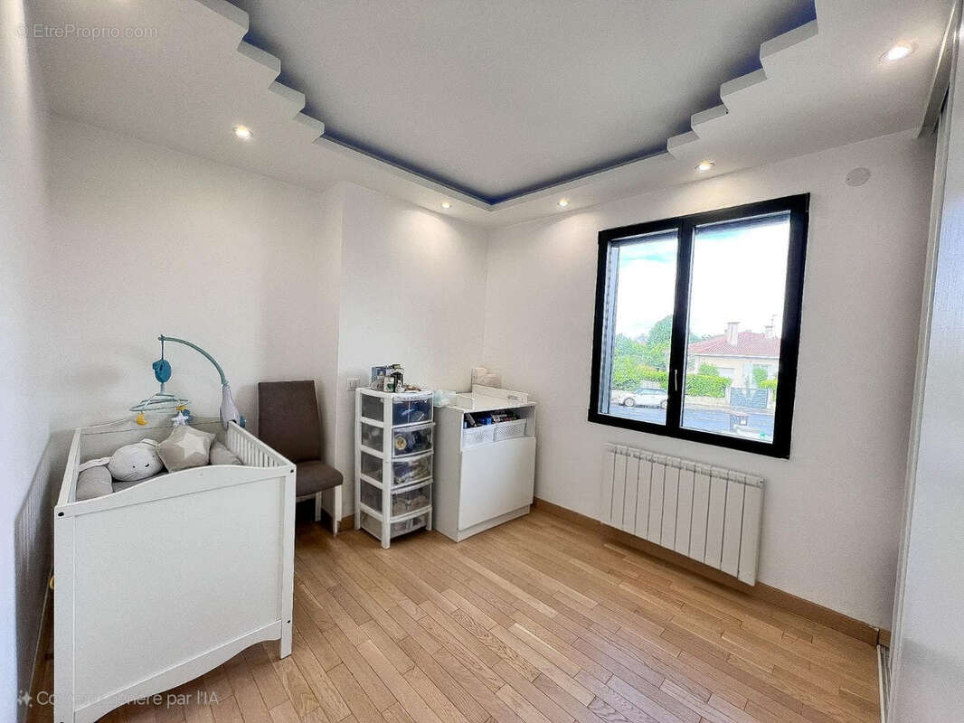 Maison à VILLENEUVE-TOLOSANE