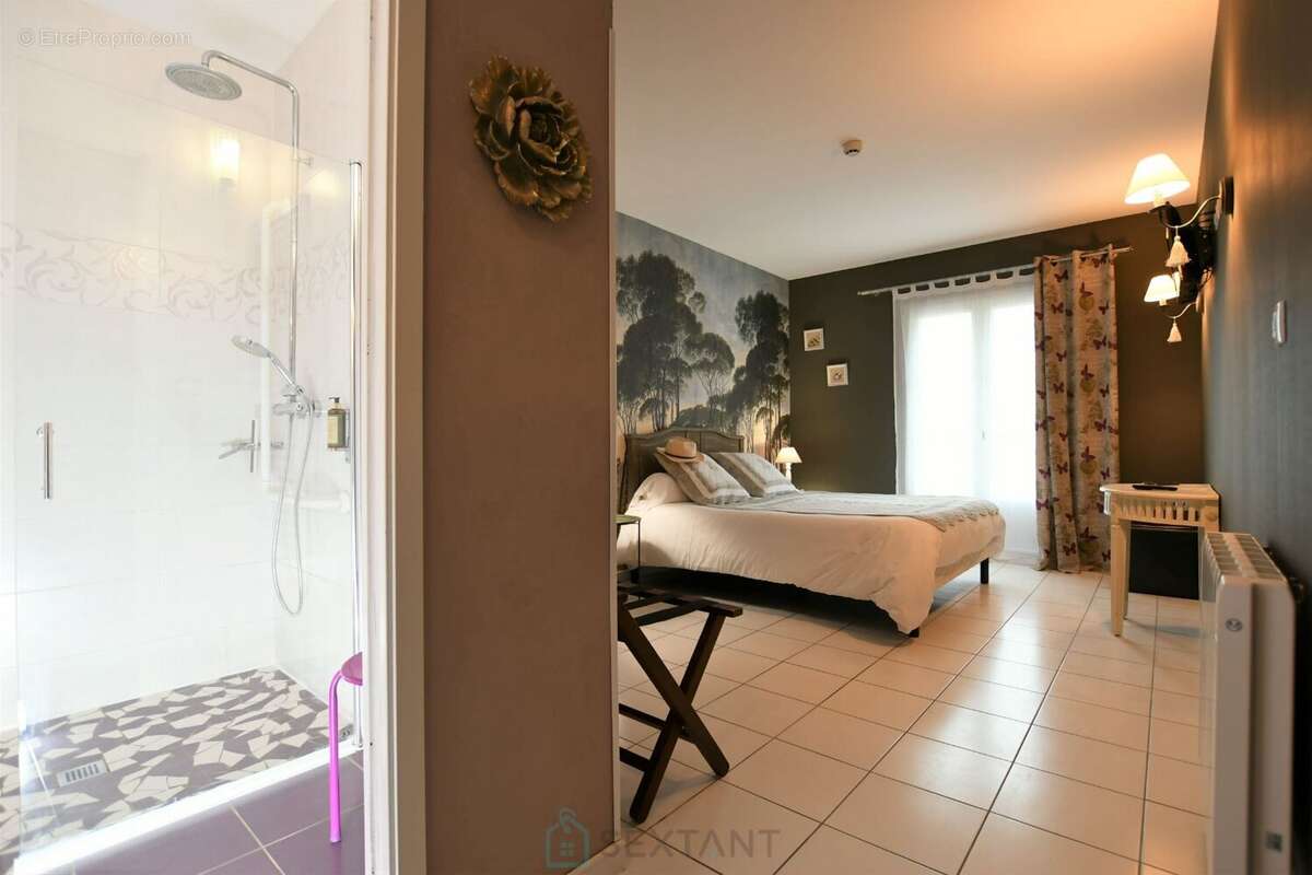 Maison à ANTONNE-ET-TRIGONANT