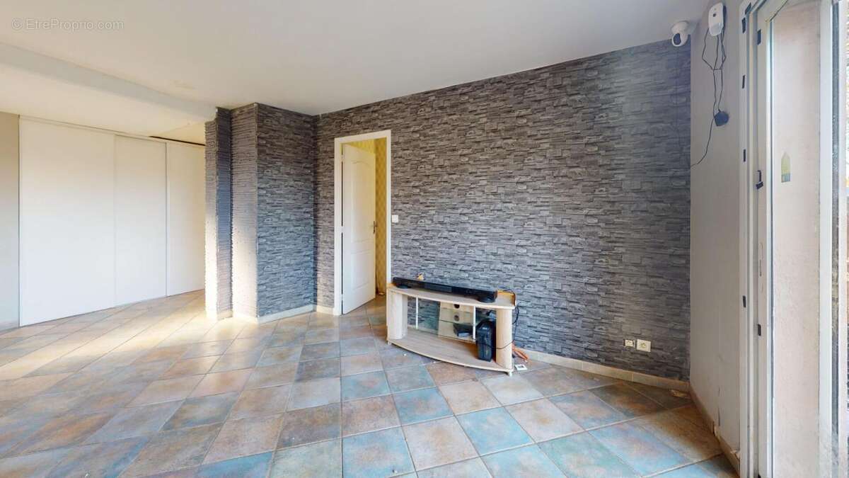 Appartement à ESPIRA-DE-L'AGLY
