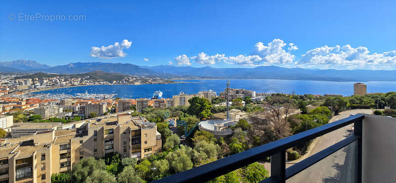 Appartement à AJACCIO