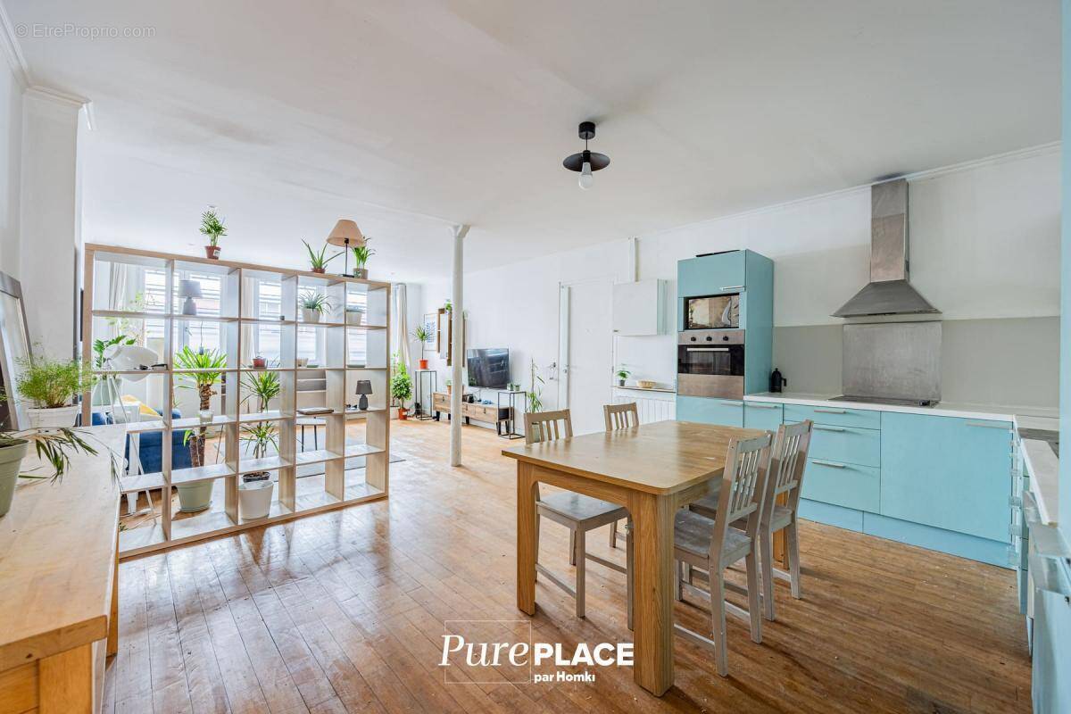 Appartement à PARIS-11E