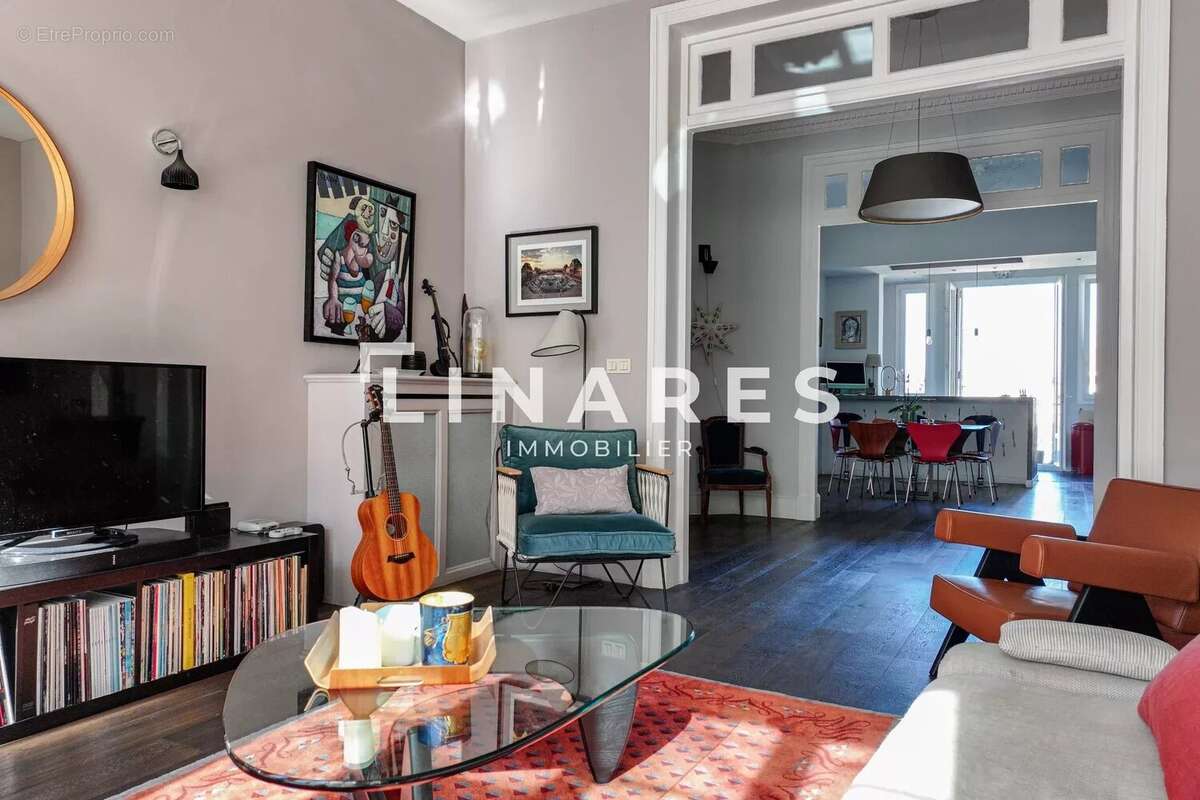 Appartement à MARSEILLE-8E