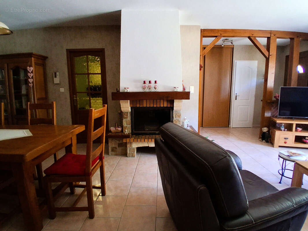 Maison à NEVOY