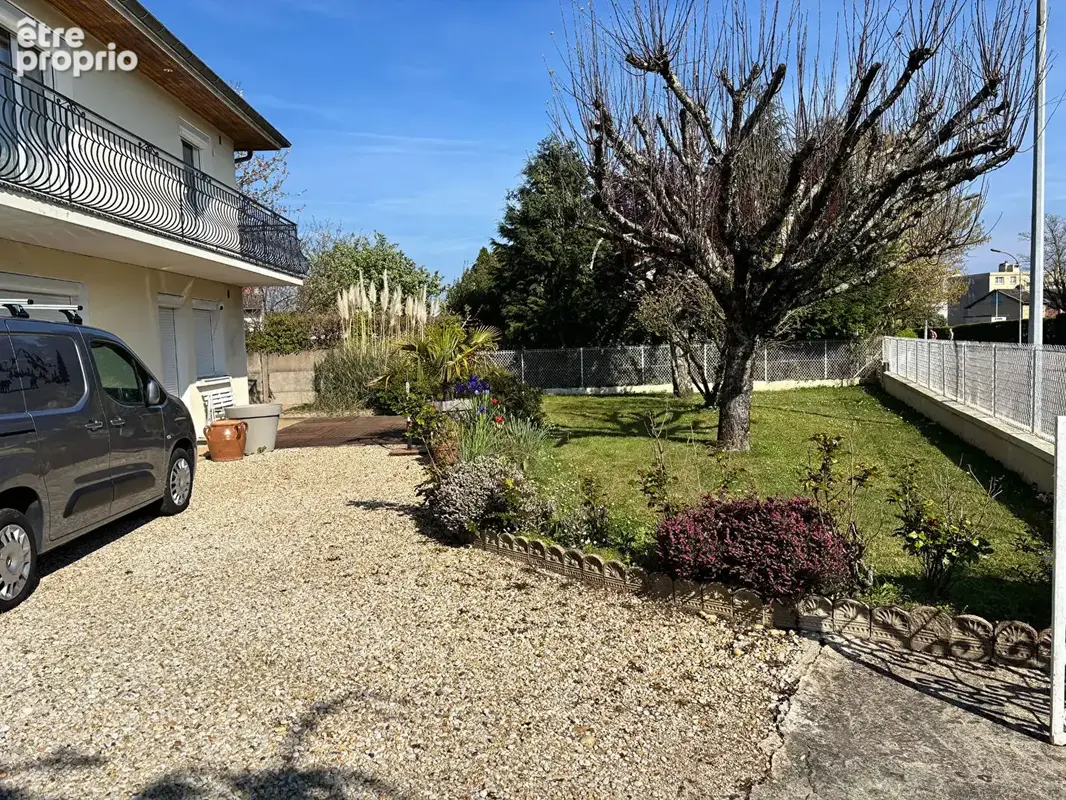 Maison à BOURG-EN-BRESSE