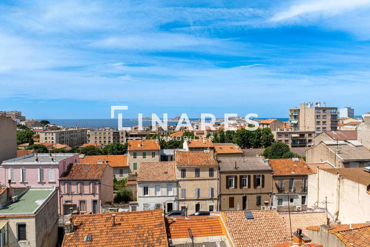 Appartement à MARSEILLE-7E