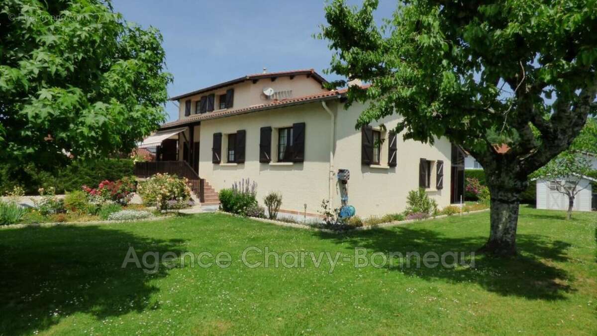 Maison à SAINT-GIRONS