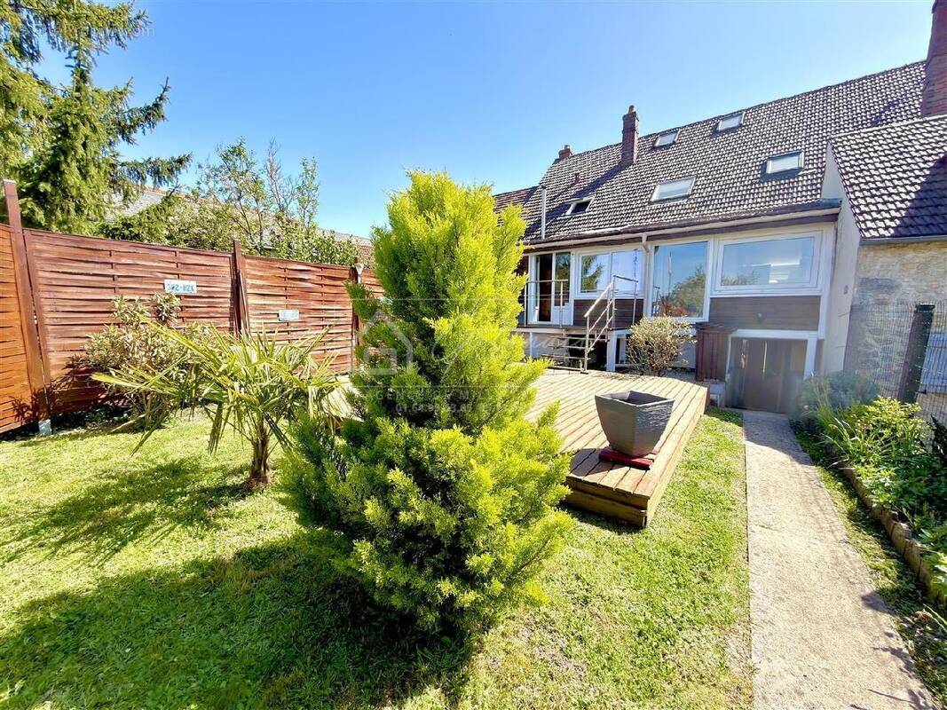 Maison à MILLY-LA-FORET
