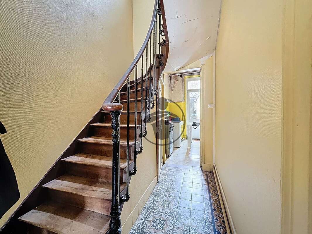 Maison à SAINT-QUENTIN