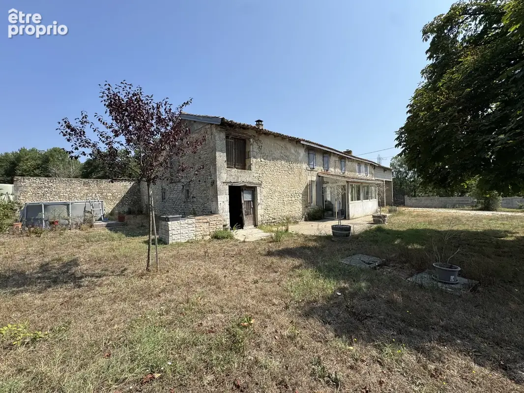 Maison 159 m² à Condeon  - photo 2