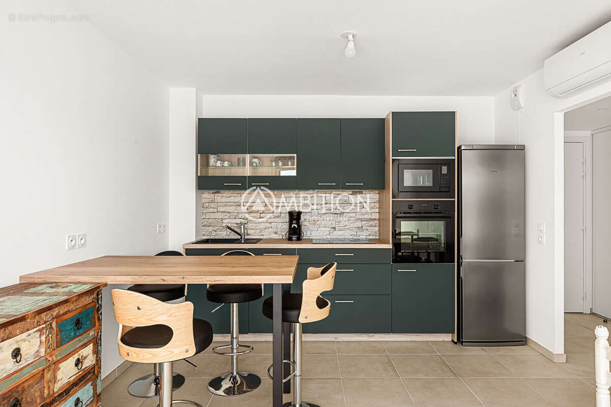 Appartement à PUGET-SUR-ARGENS