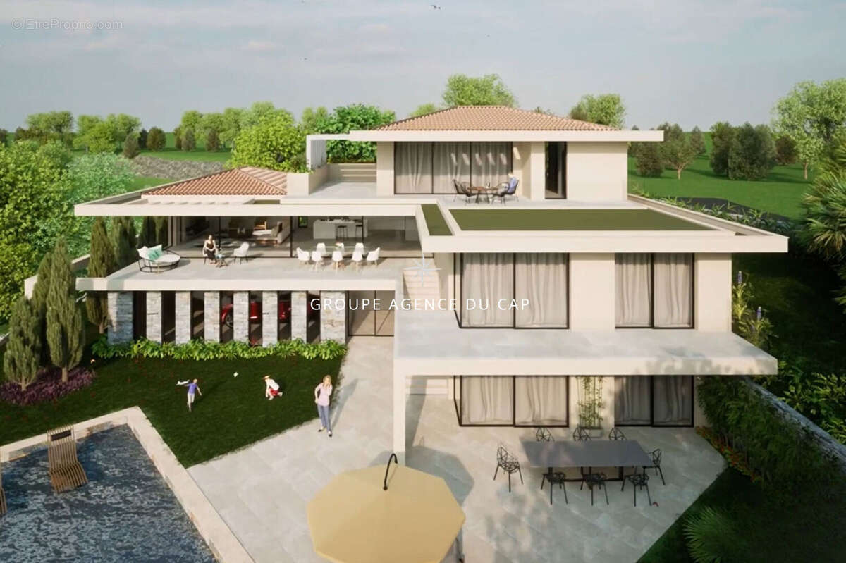 Maison à SAINTE-MAXIME