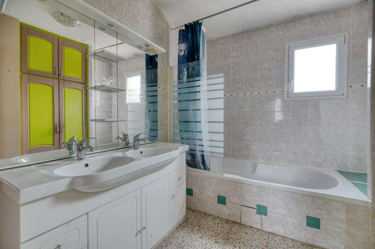 Maison de 6 pièces de 220 m² à Cugnaux - photo 14