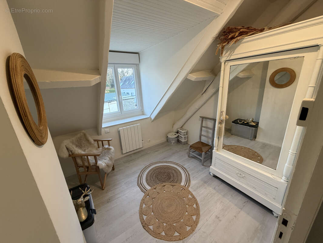 Maison à SAINT-QUENTIN-LA-MOTTE-CROIX-AU-BAILLY