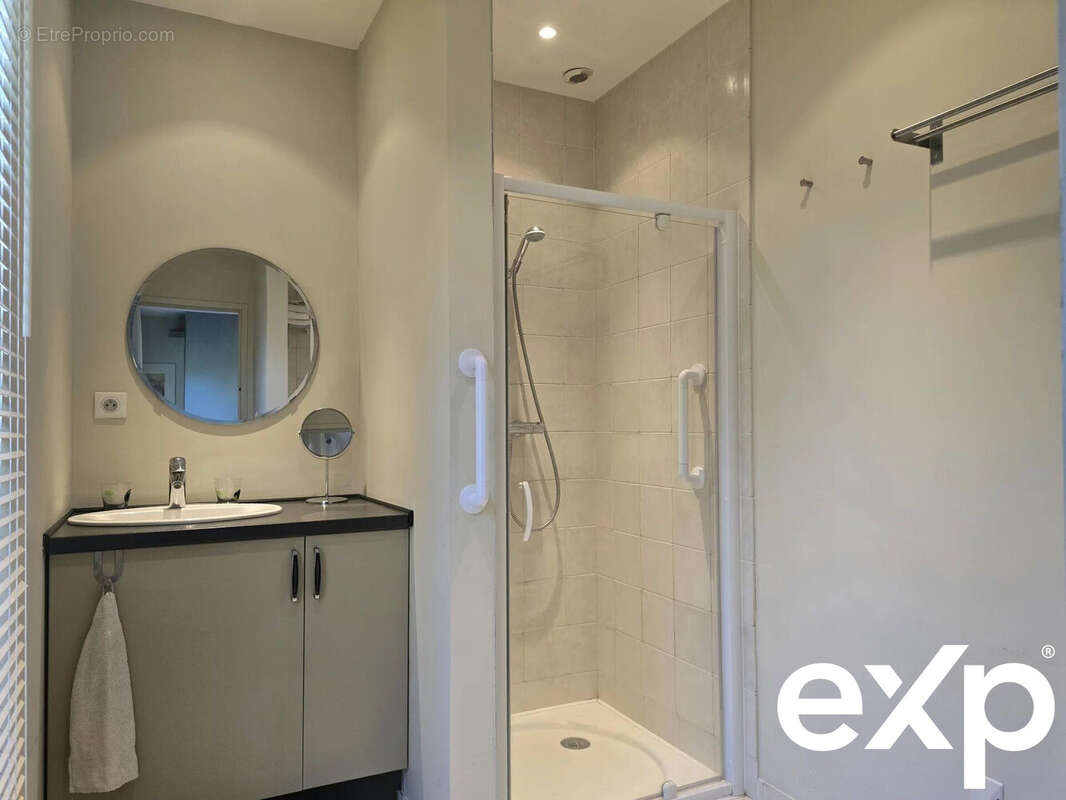 Maison à BOURG-DU-BOST