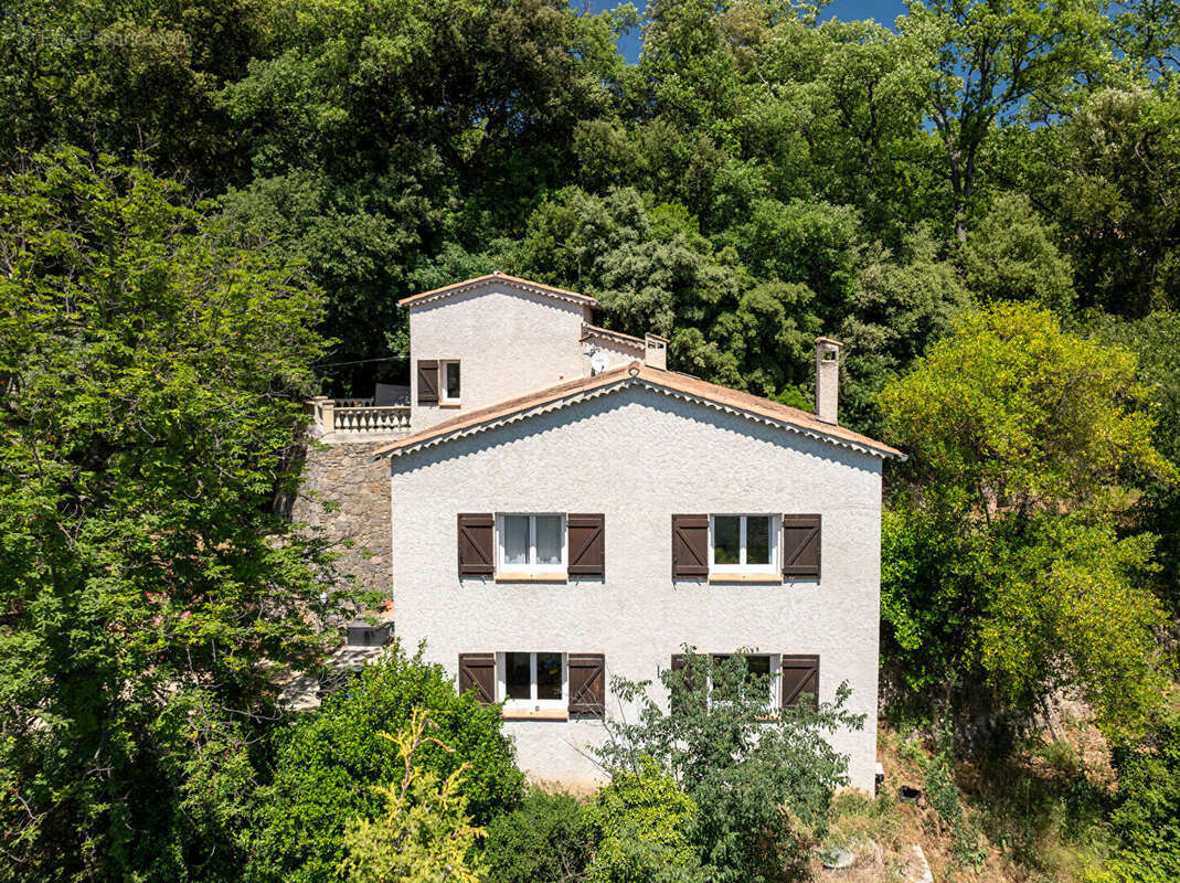 Maison à DRAGUIGNAN